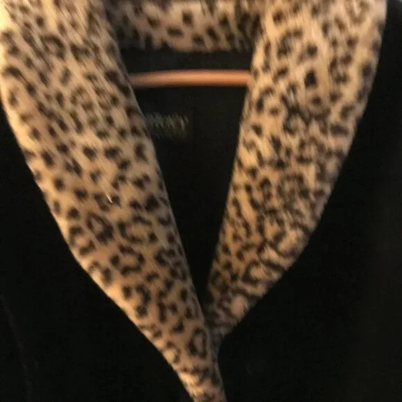 Vintage very warm  black Coat PArka Faux leopard  fur  sz L - Picture 2 of 2
